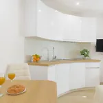 Location 아파트 스플리트