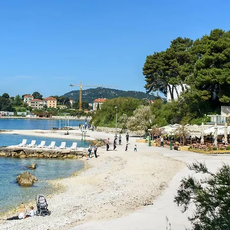 Location Апартаменты *